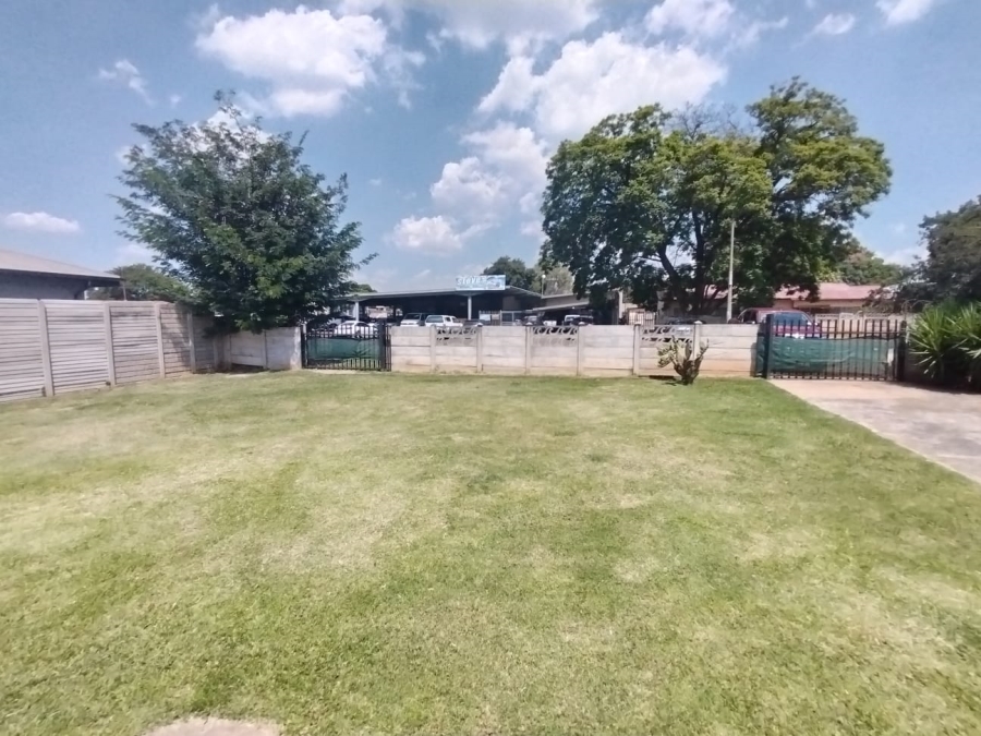 3 Bedroom Property for Sale in Bodorp North West